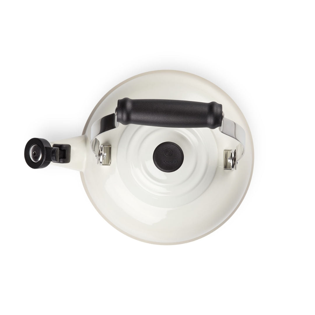 Chaleira Classica com Apito Meringue 1,6 Litros Le Creuset