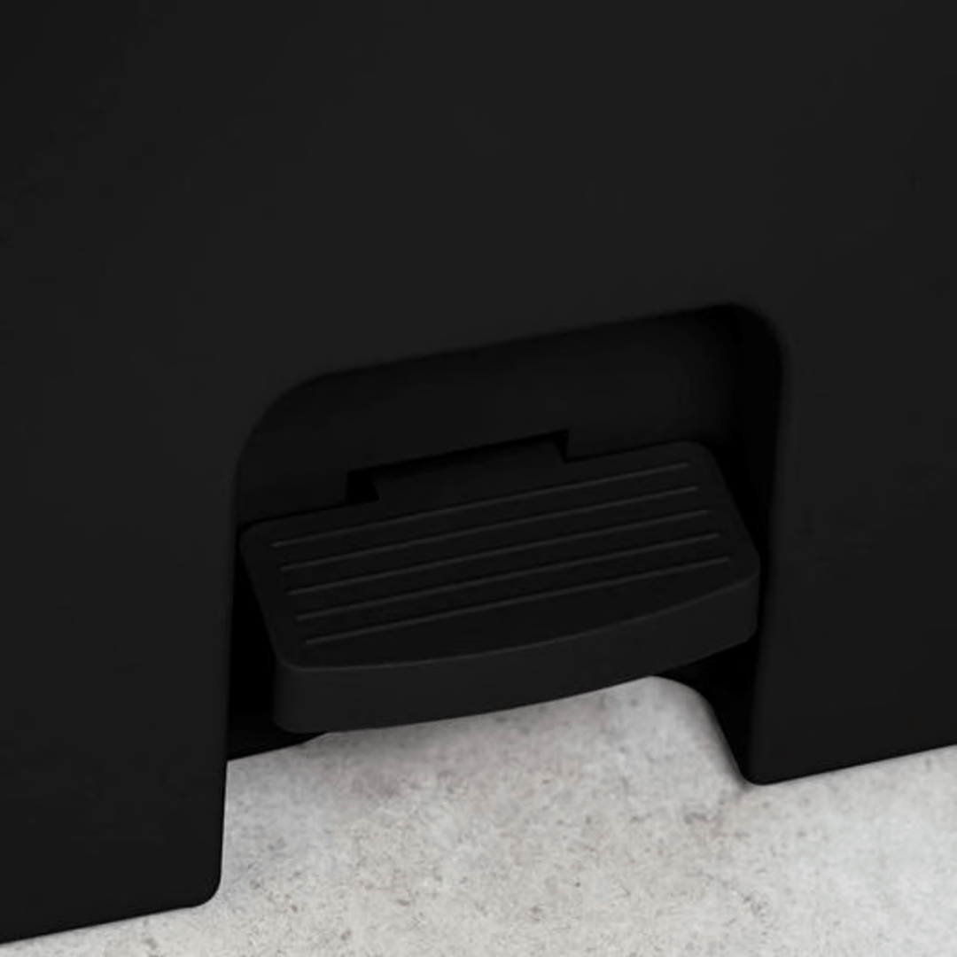 Lixeira de Pedal Trium Preto 12 Litros