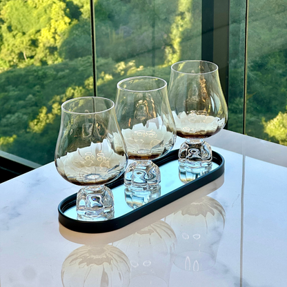 Copo Taça para Vinho Vidro com Base Diamante Branco 600ml