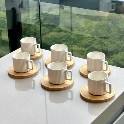 Jogo 6 Xicaras de Café Branca em Porcelana com Pires de Madeira 90ml